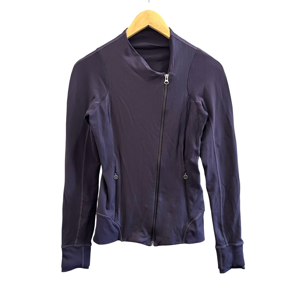 Lululemon Athletica Women’s Asymmetrical Purple Full Zip Jacket Size 4
